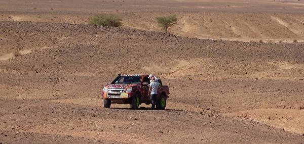 Rallye raid Féminin Rallye Aïcha des Gazelles du Maroc Formation à la conduite tout terrain Galerie Galerie stage Maroc rallye raids 4x4 féminins 2