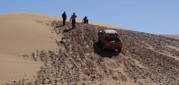 Rallye raid Féminin Rallye Aïcha des Gazelles du Maroc Formation à la conduite tout terrain Galerie Galerie stage Maroc rallye raids 4x4 féminins 8