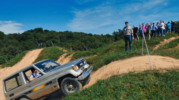 Les raisons pour faire un stage de pilotage 4x4