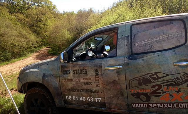 Le centre tout terrain de l'école de pilotage Trois Deux Un 4x4