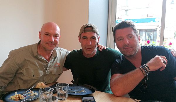 Mike Horn, Philippe Lellouche et Vincent Remblier lors du tournage de Top Gear FR au centre 3214x4